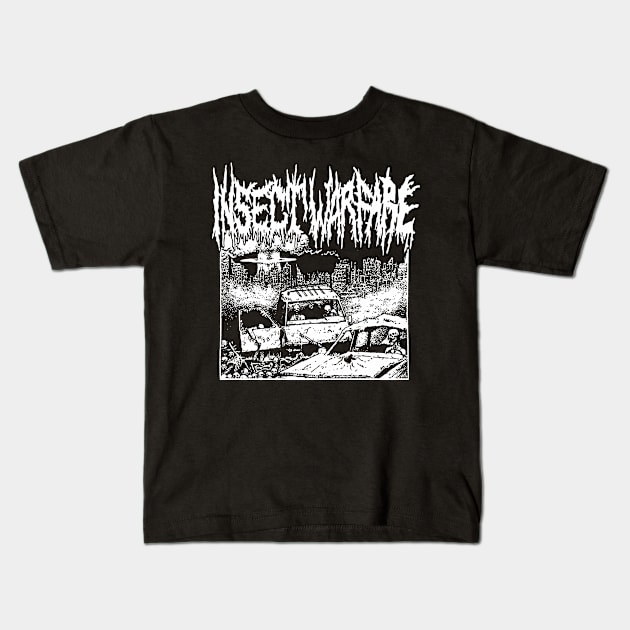 Insect Warfare Playlist Kids T-Shirt by Pasar di Dunia